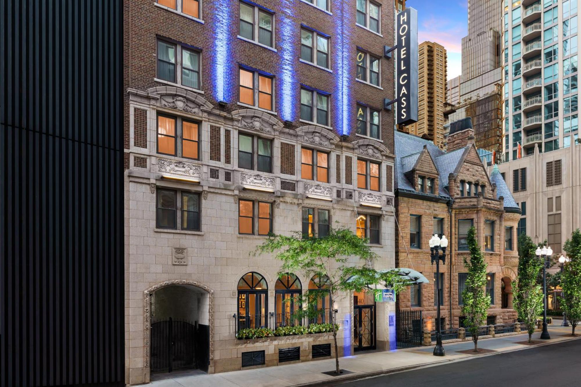 Holiday Inn Express Chicago - Magnificent Mile By Ihg Εξωτερικό φωτογραφία
