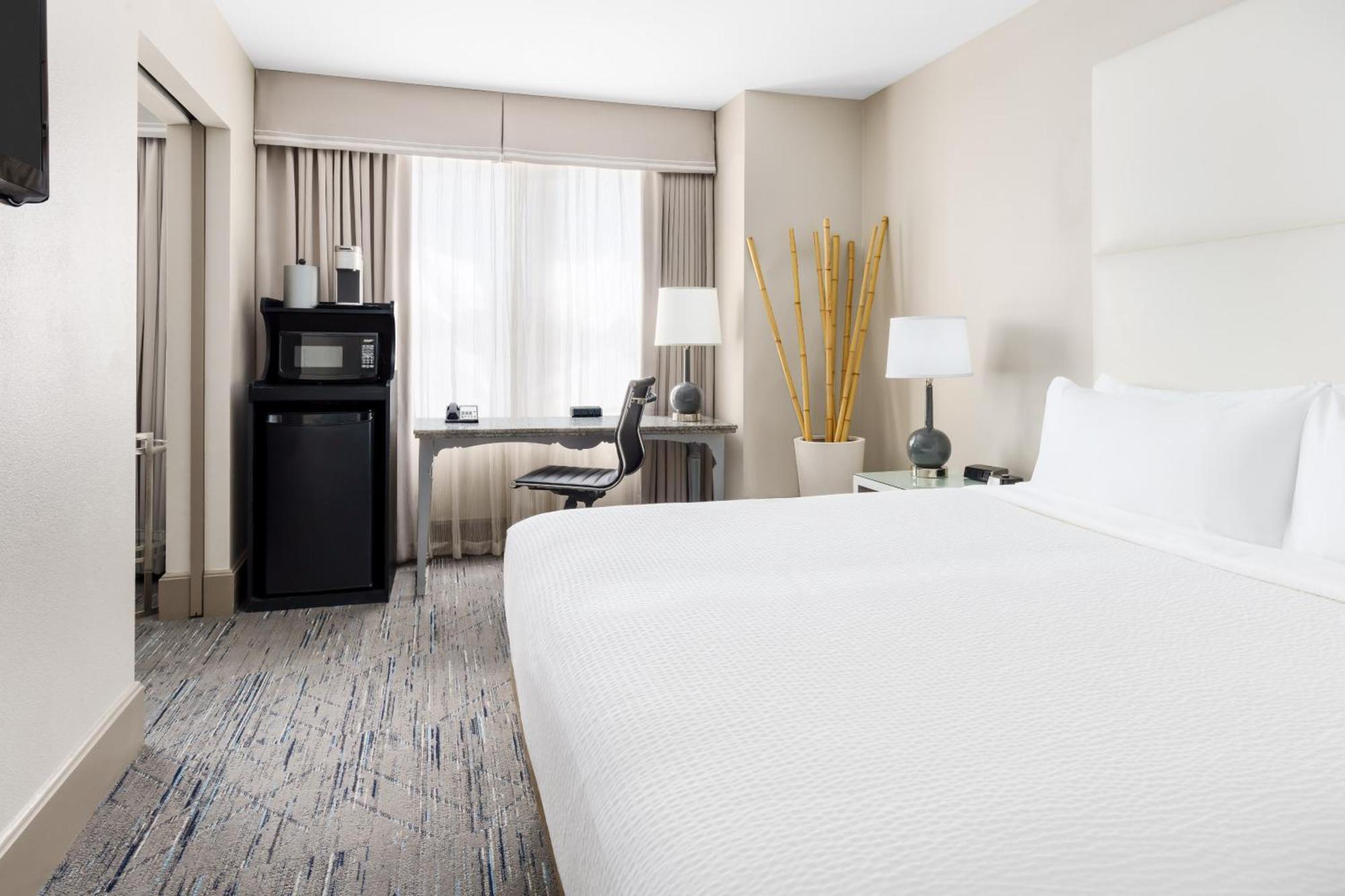 Holiday Inn Express Chicago - Magnificent Mile By Ihg Εξωτερικό φωτογραφία
