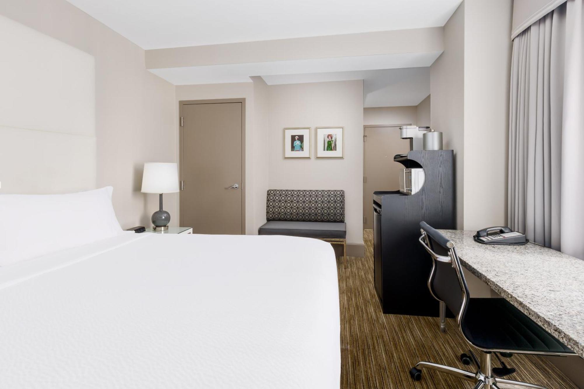 Holiday Inn Express Chicago - Magnificent Mile By Ihg Εξωτερικό φωτογραφία