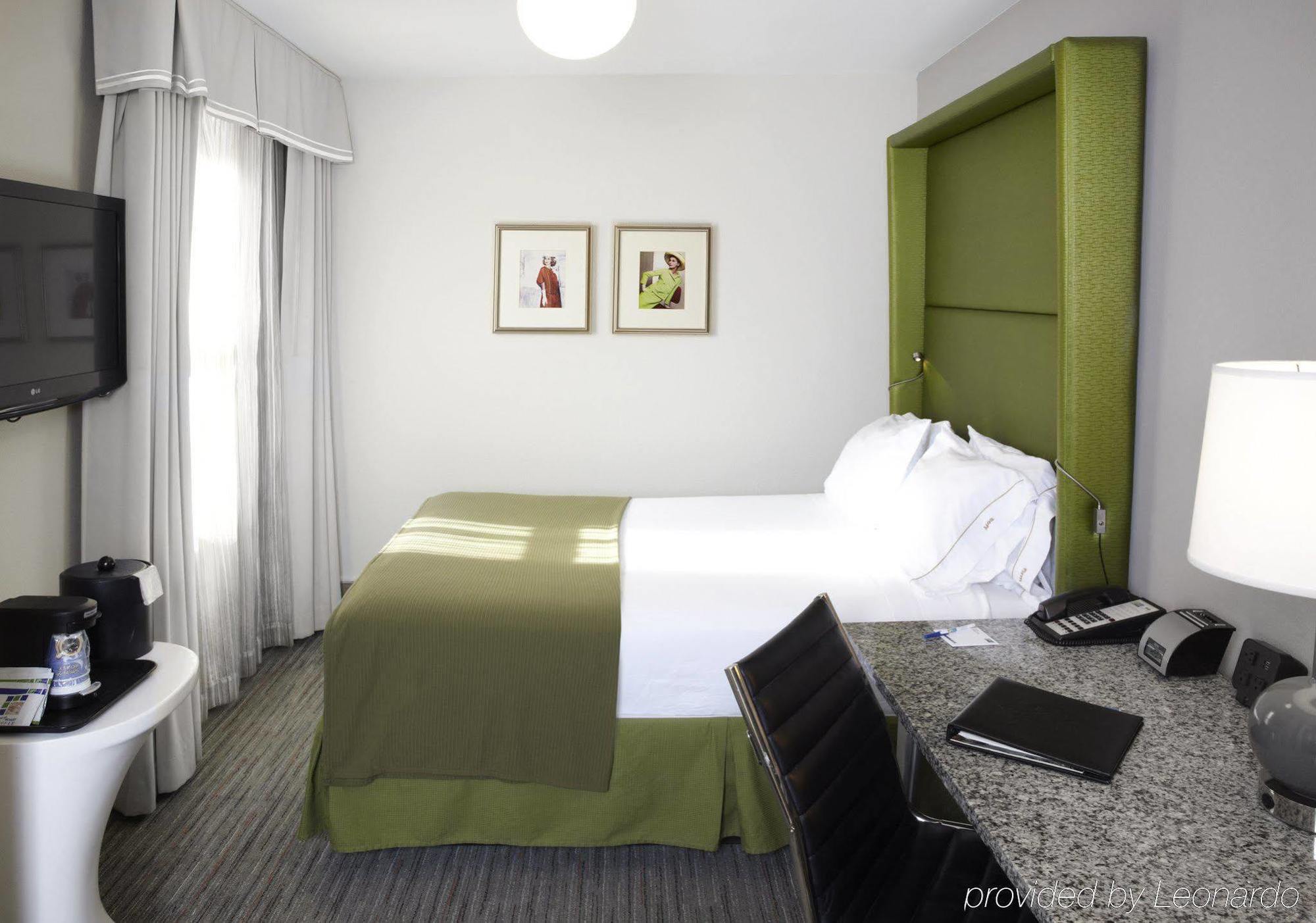 Holiday Inn Express Chicago - Magnificent Mile By Ihg Δωμάτιο φωτογραφία